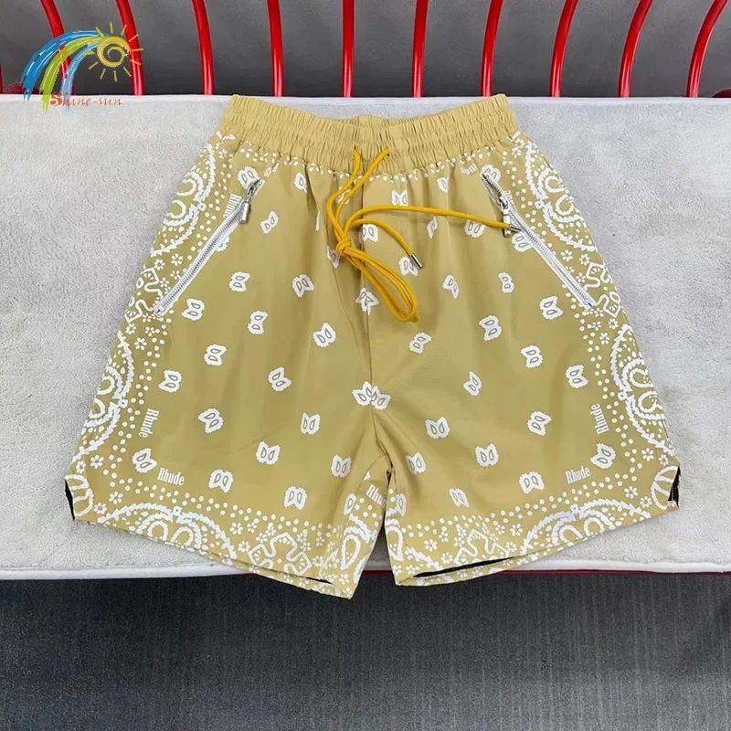 Рисунок 4 - Шорты мужские с принтом кешью