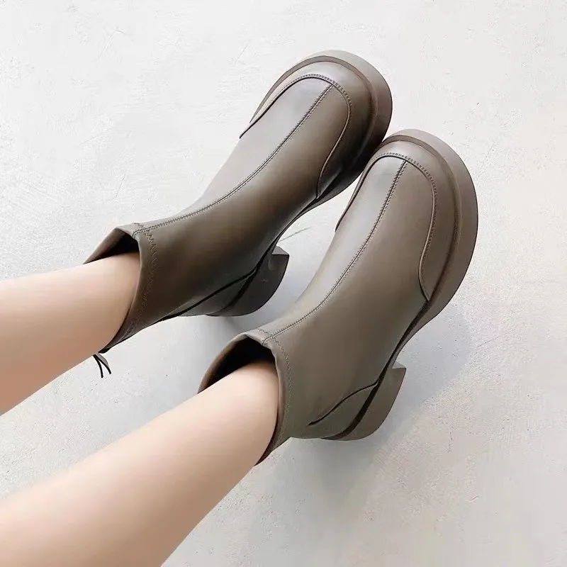 

2022 New Ankle Boots Women's Fashion Temperament Solid Color Versatile Platform Women's Thick Bottom Round Head Square Heel