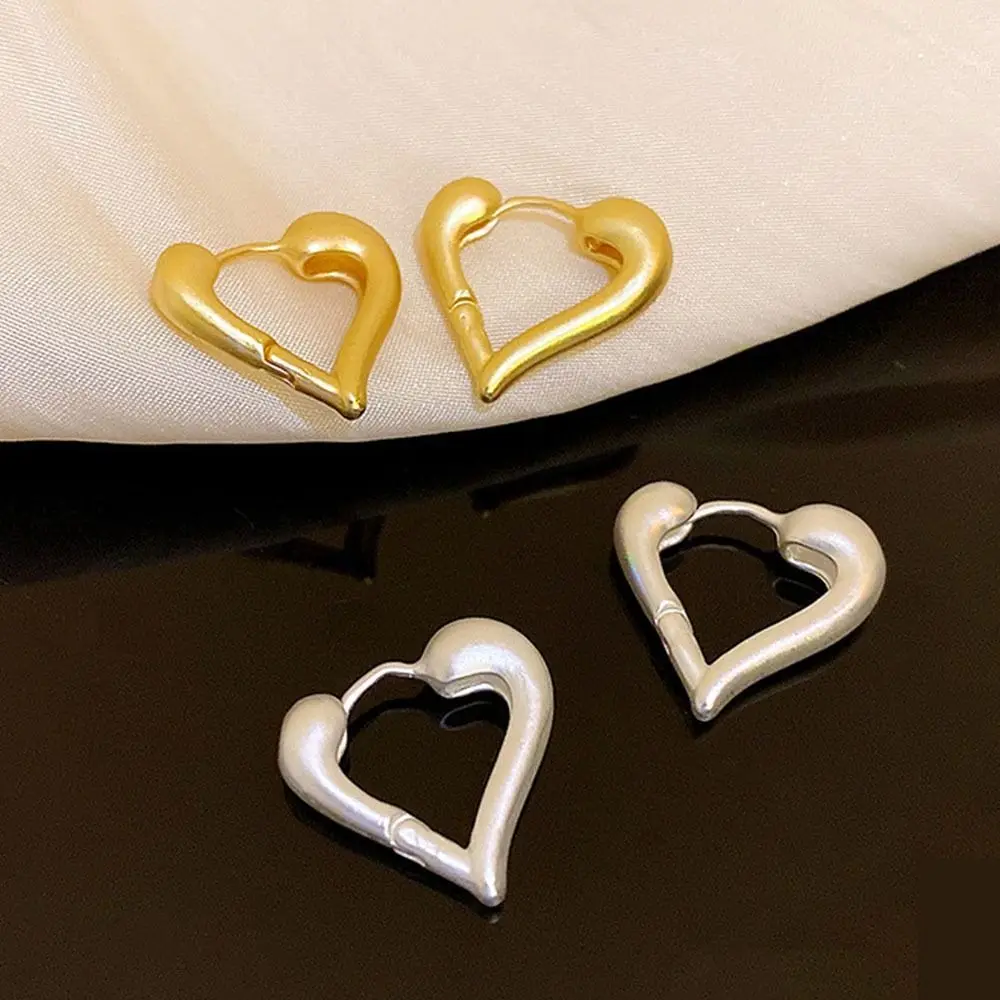

Copper Heart Earrings Trendy Anti-allergy Matte Korean Style Jewelry Electroplated Geometric Stud Earring Party