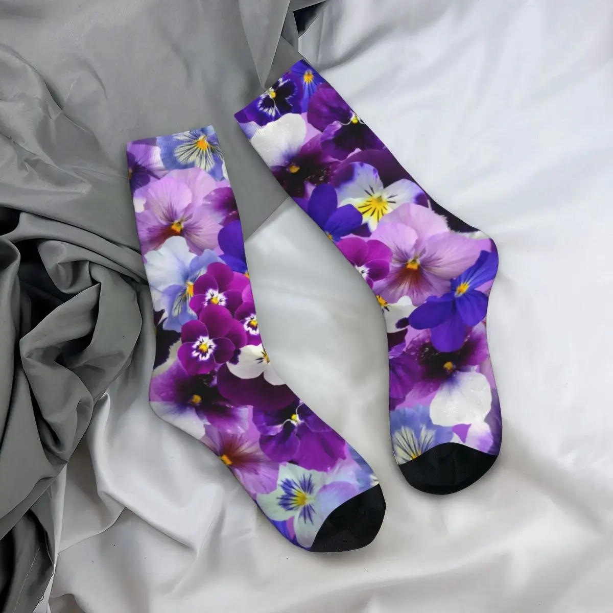 

Носки эластичные средней длины, модные повседневные большие Молодежные Школьные носки с фиолетовыми цветами и красивым принтом из химического волокна