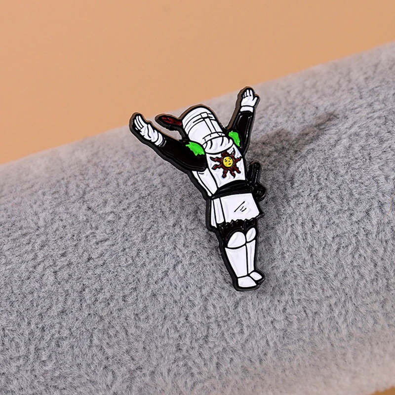 Эмалированные булавки для игры DARK SOULS на заказ броши Solaire Of Astora значки лацканах