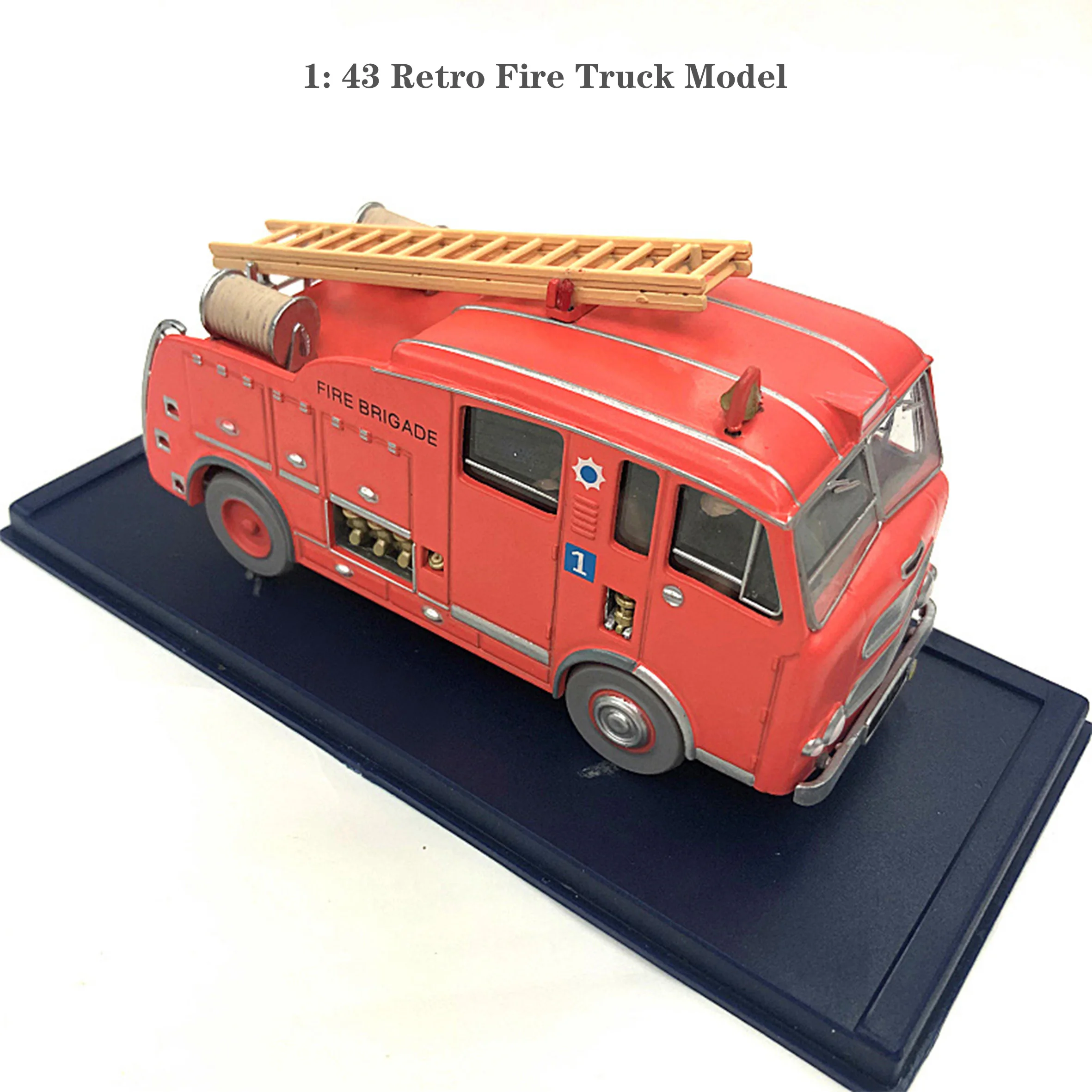 

1: 43 Retro Fire Truck Model Alloy Collection Model