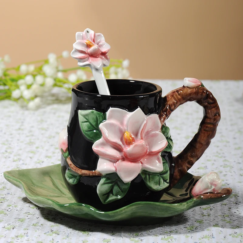 

Tea Coffee Mugs Ceramic Magnolia Flower Milk Mug Home Decor Crafts Room Wedding Decoration Porcelain Sculpture Tea Cup Gift