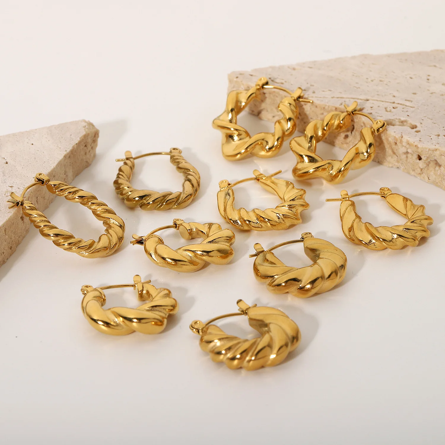 

Cross Border Earrings Wearring by Online Celebrities Gold-Plated Stainless Steel Braided Titanium Geometric Earrings Female