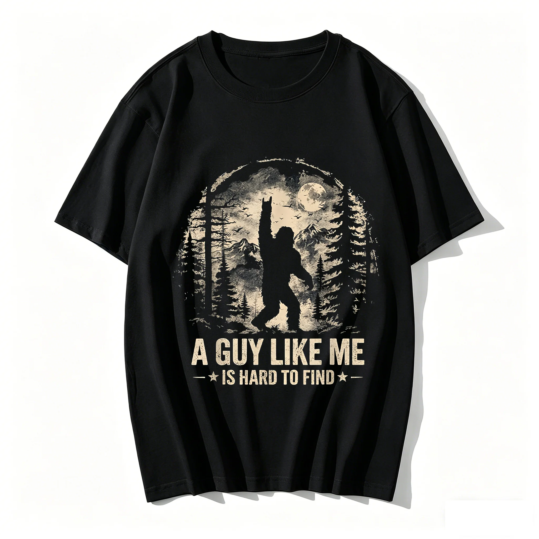 Фото Забавная мужская футболка из чистого хлопка с принтом Big Foot Rock A Guy Like Me is Hard to Find Sasquatch, необычная повседневная модель. №1