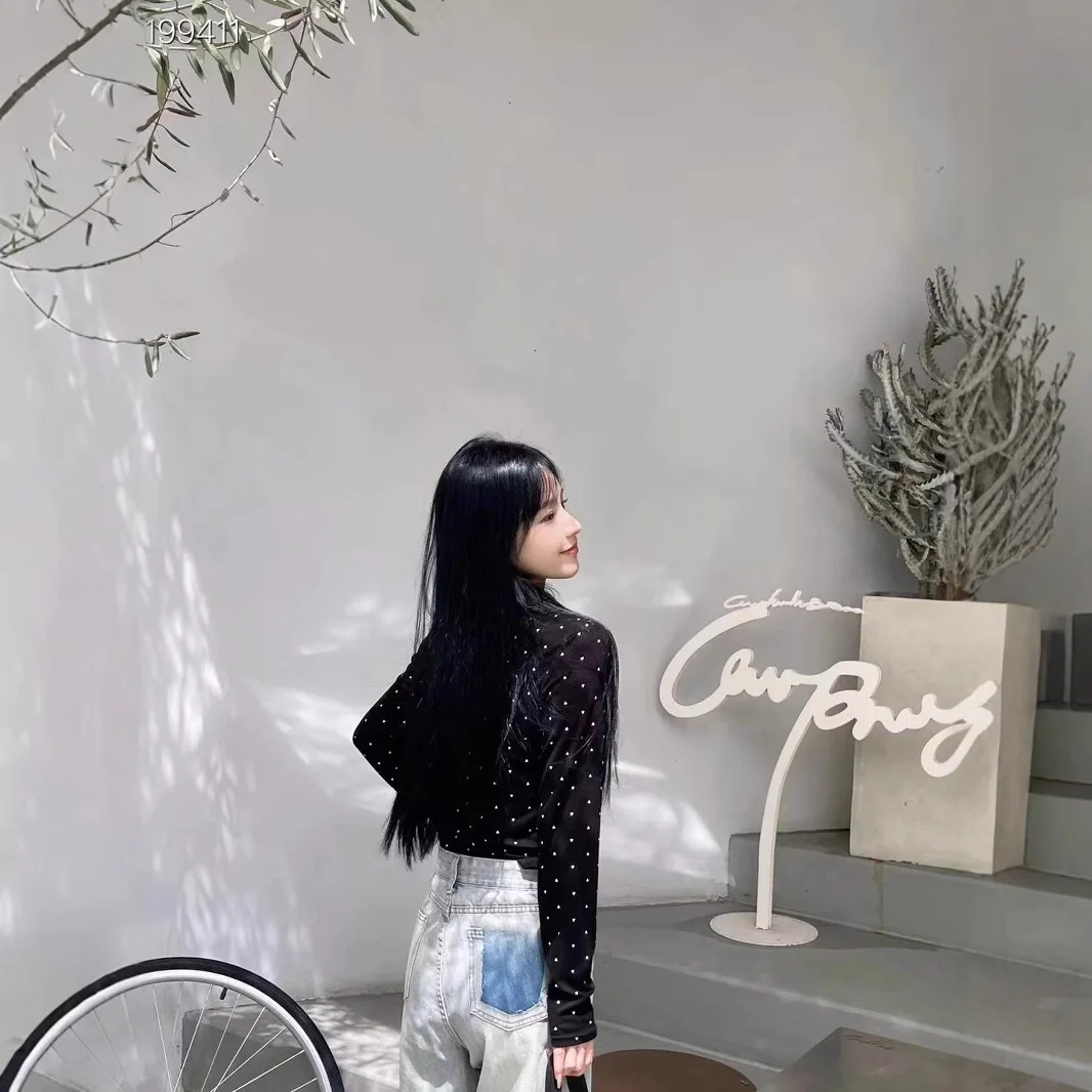 Осенняя женская футболка свободного кроя во французском винтажном стиле с