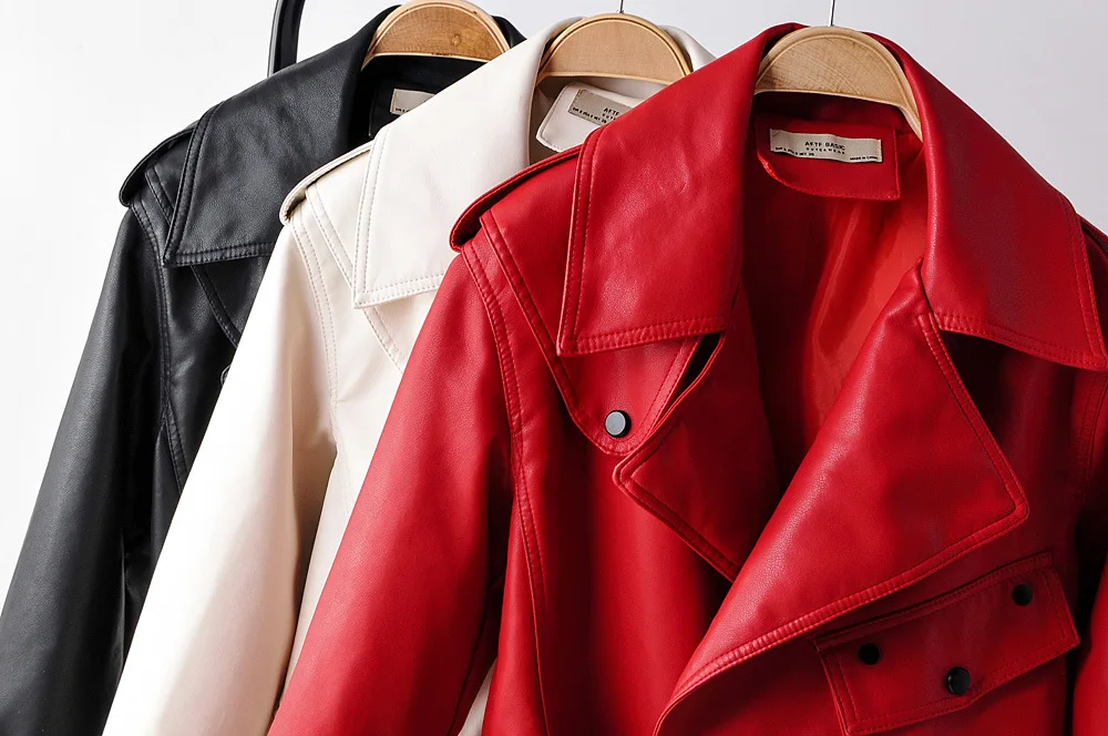 Autumn 2022 European  American Students PU Leather Coat Lapel Pocket Decorated with Short Washed Leather Coat.red Girl Jacket