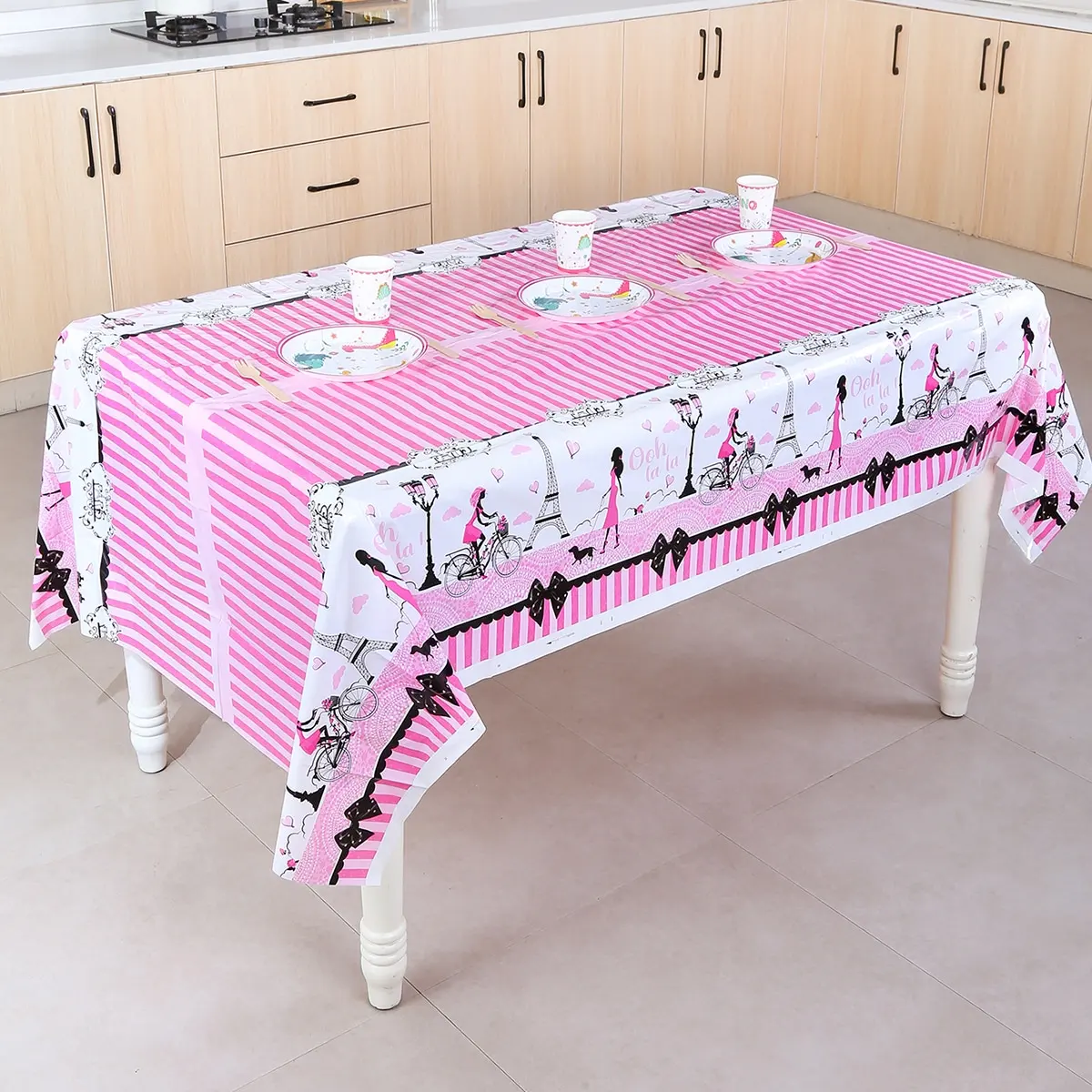

Pink Paris Tablecloth Fashion Plastic Tablecovers Girl Woman Birthday Party Decorations Bachelor Party Disposable Tablecloth