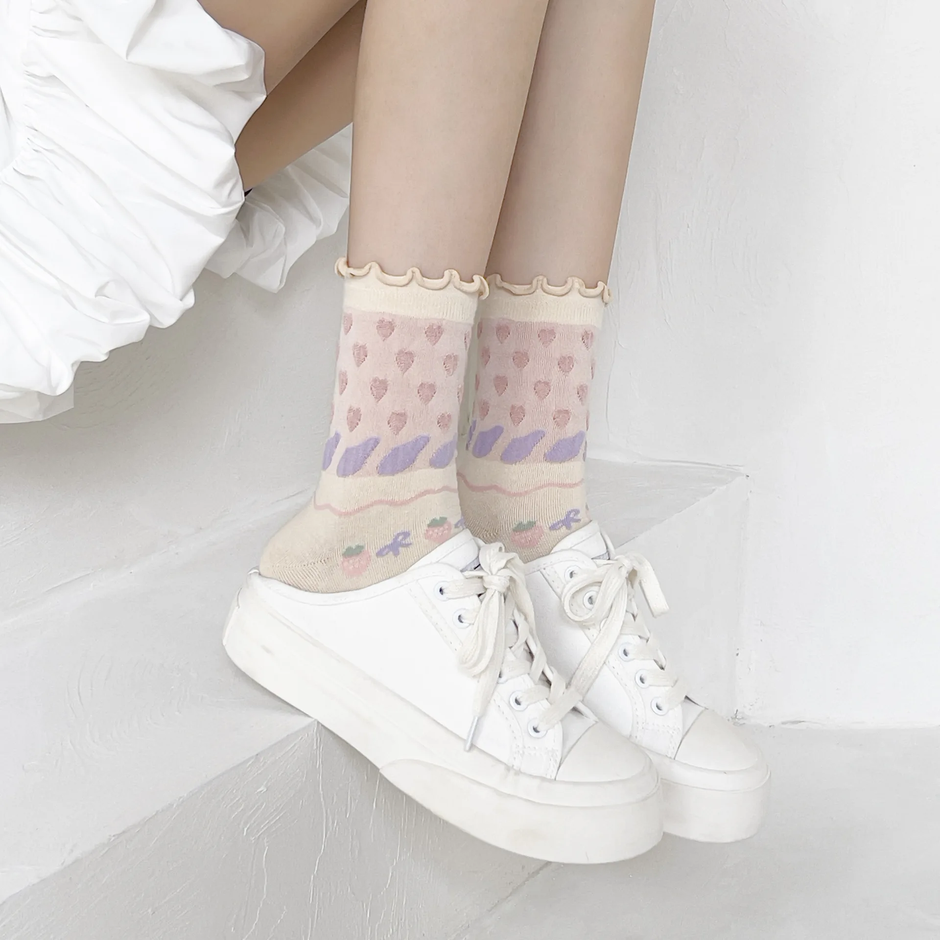 Pink Socks Lolita Fashion Ruffles Hearts Ucretsiz Sevkiyatli Free Shipping Products Mid Tube Socks Autumn Winter New Girls