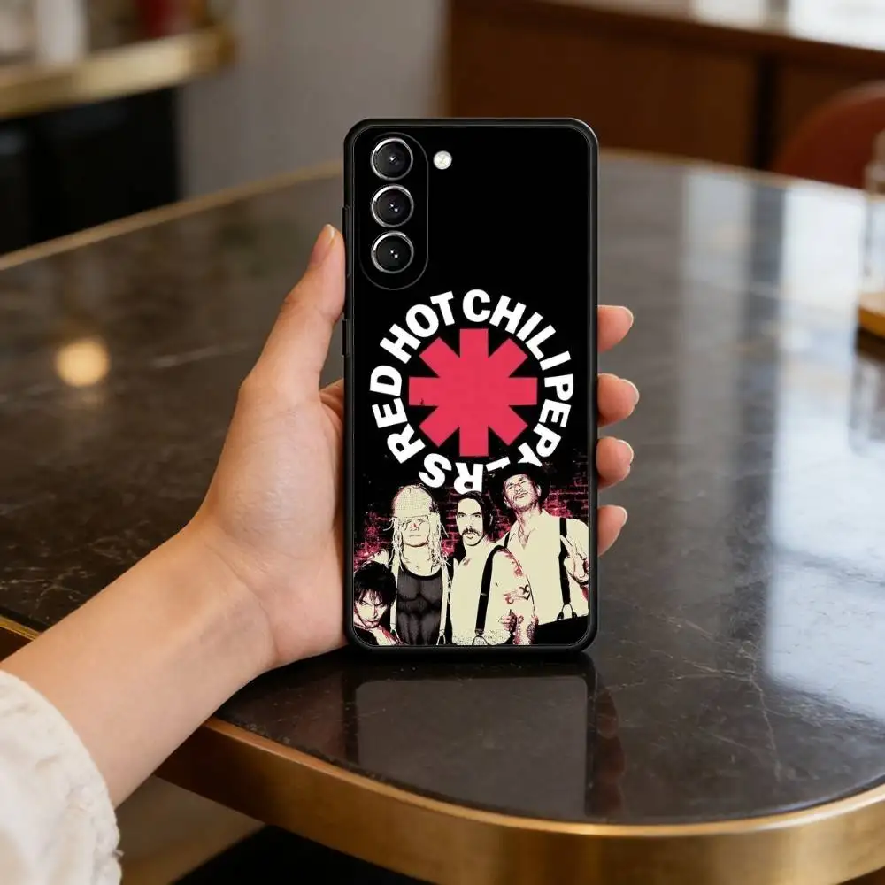 Чехол для телефона Red Hot Chili Peppers, черный, силиконовый, мягкий, для Samsung S26, S25, S24, S23, S22, S21, S30, Ultra, Plus, Fe, Lite. (art.: 3920dd00552ce) - 3920dd00552ce
