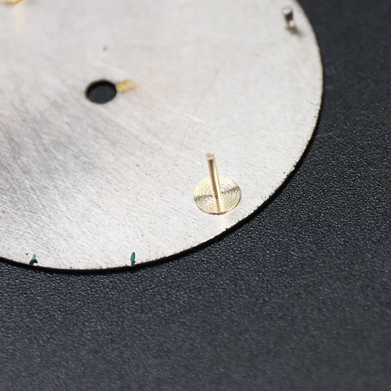 Универсальный циферблат для часов диаметром 0 6 мм