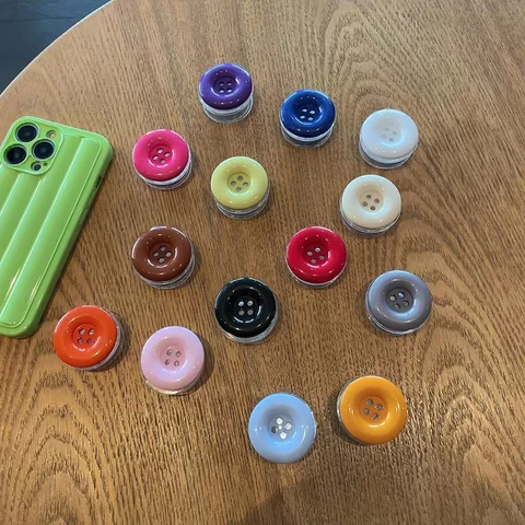 Корейский 3D милый кронштейн с конфетными кнопками, ручка для телефона, держатель Tok Griptok, кольцо для iPhone 16, аксессуары, подставка для телефона, держатель, кронштейн