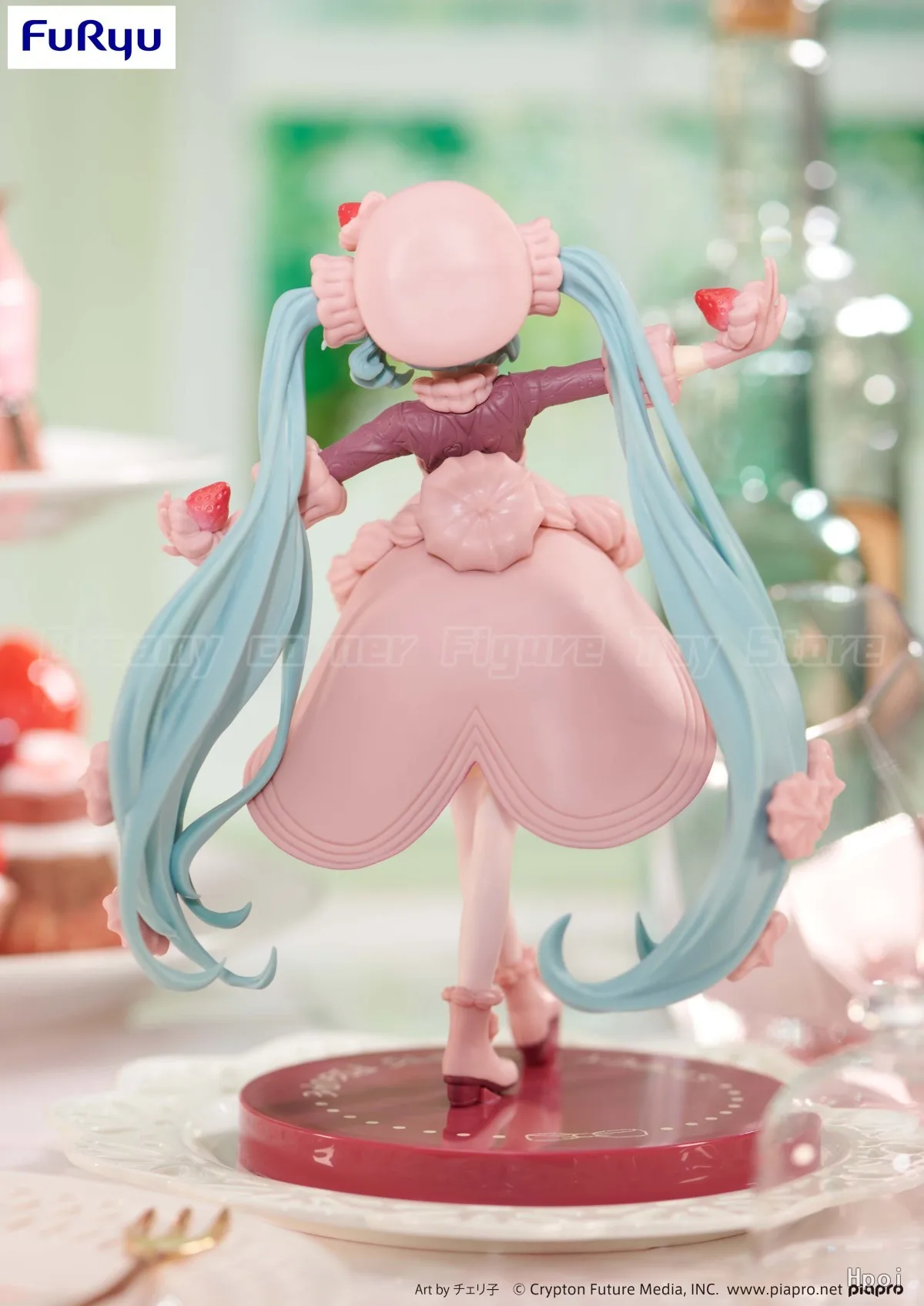 Фото 【В наличии】FuRyu SweetSweets Series Piapro Персонажи Хацунэ Мику Клубника Чоко Короткая фигурка Модель игрушки №1