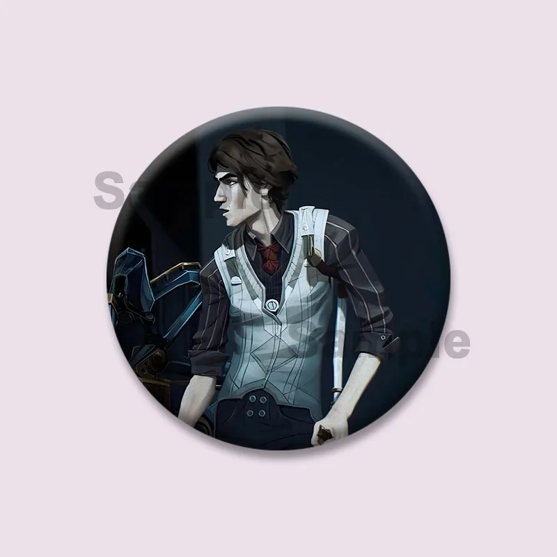 Значок Виктора Arcane из пластика сергей гармонников приключения таможенного дознавателя виктора петелькина на высоком олимпе