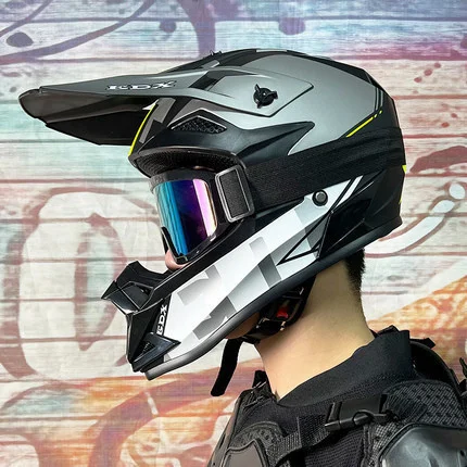 Motorcycle Helmet  For Adults Motorbike Helm Chopper Biker off-road  For man ATV SUV Motocross Helmet  DOT ECE Approved
