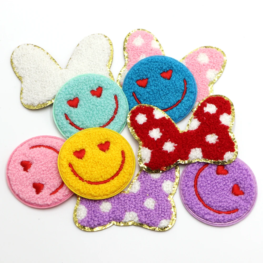 Наклейки для одежды DIY с улыбающимися бантами и вышивкой из шениля на заказ, круглые, на накладку или пришивные, персонализированные.