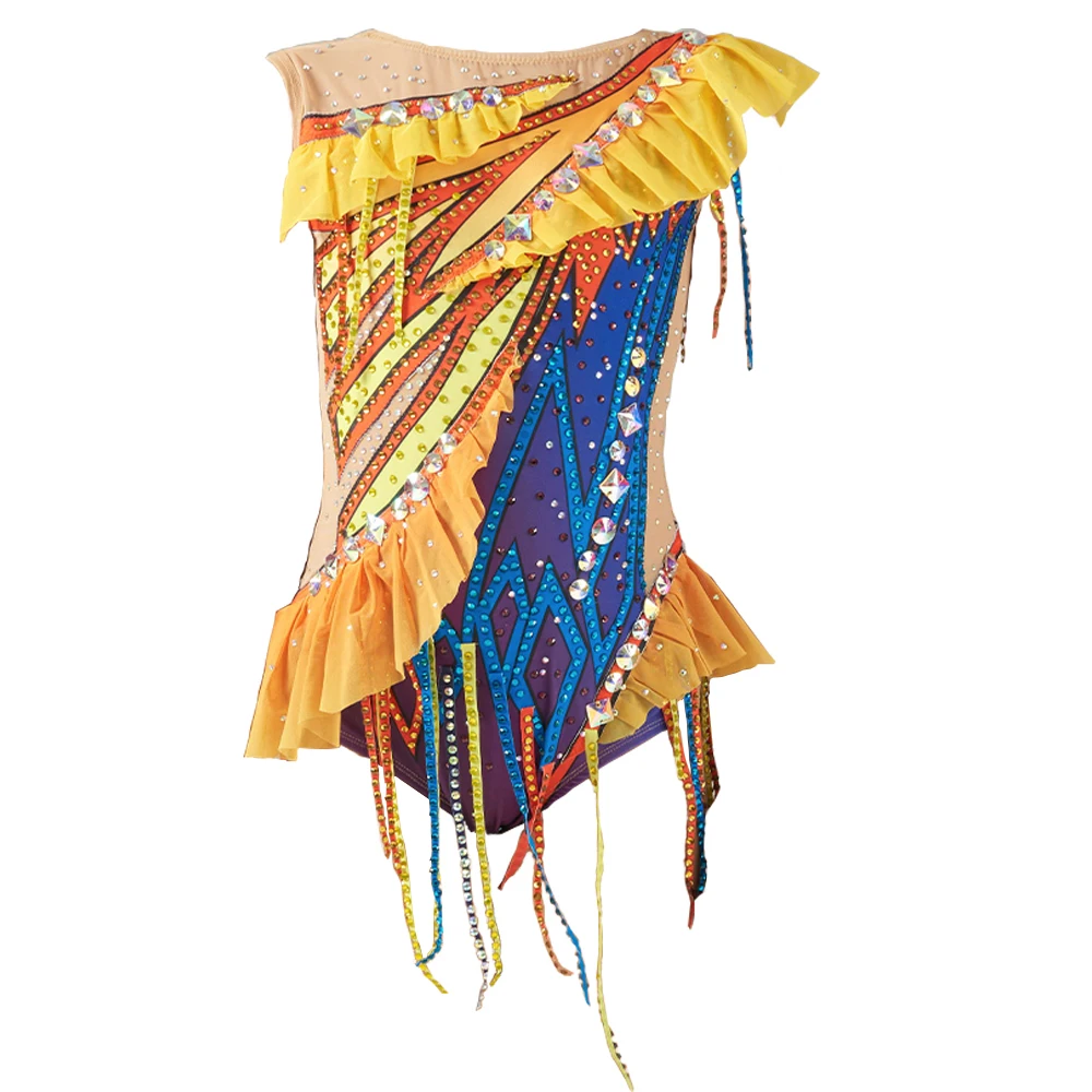 

Женское платье для катания на коньках по фигуре