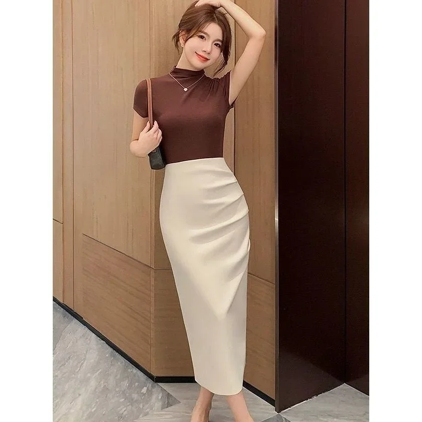 Yetuk xususiy ayollarning fotosuratlari