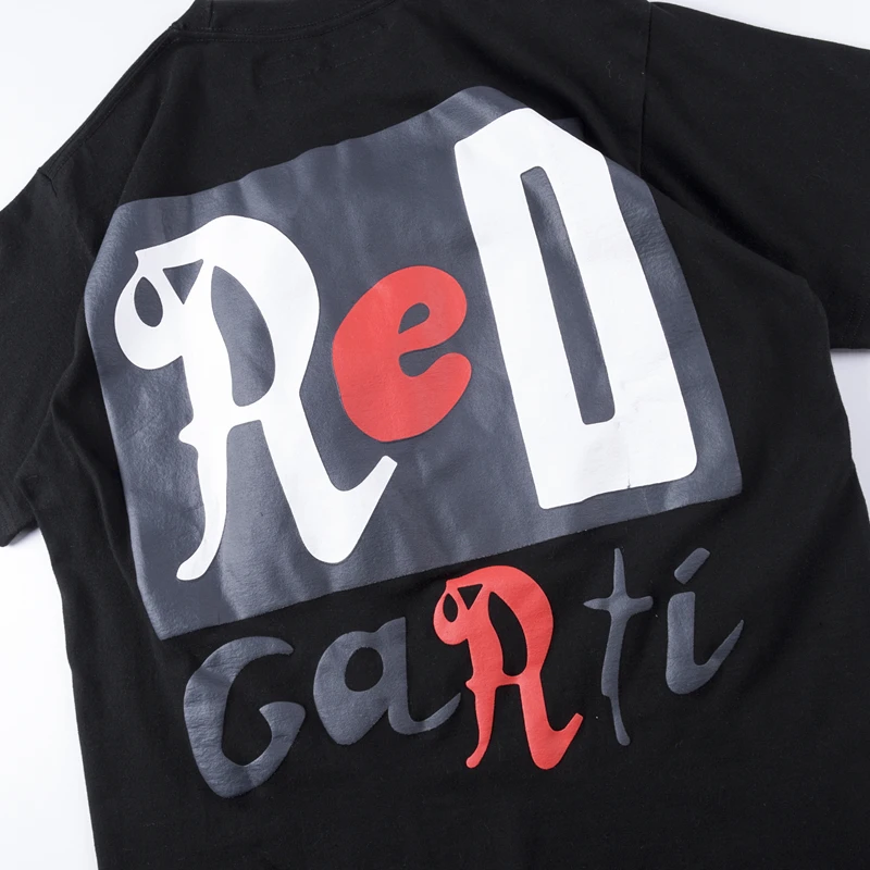 Футболка CPFM XYZ Playboi RED Carti WLR KING VAMP с коротким рукавом |