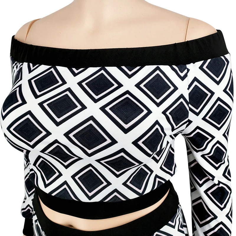 Plus Size Women's Two-piece Sets Fashion Print Long-sleeved Tops With Pants Set Casual Large Size Female T-shirt Trousers Outfit
