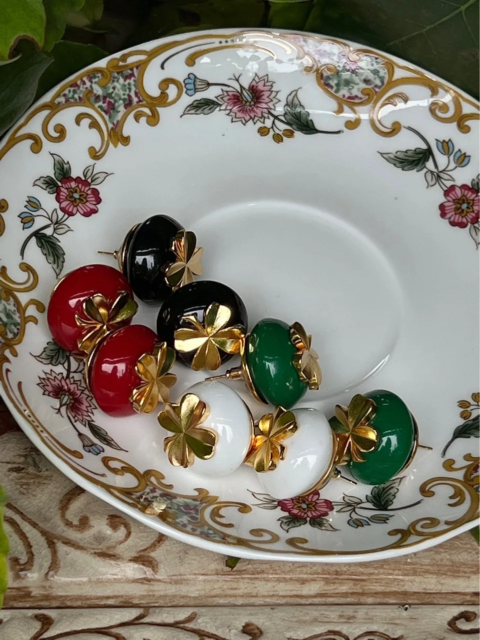 

Retro small flower earrings, fashionable and versatile earrings for niche designs