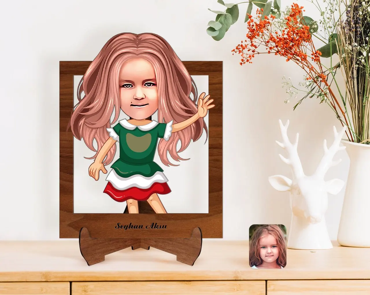 

Персонализированные женский ребенка карикатура деревянная стойка 3D Biblo-18