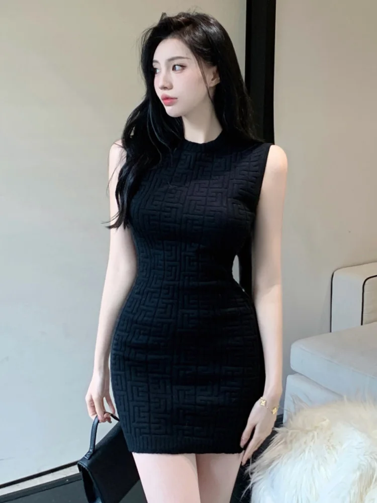 

Женское Короткое шерстяное платье с открытой спиной, однотонное приталенное платье в стиле преппи с коротким рукавом, лето 2022