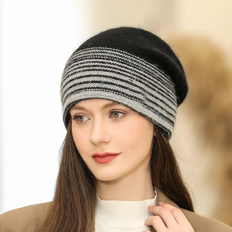 

Новинка 2022, зимняя шапка для женщин, модная теплая Шапка-бини из смеси кроличьего меха в полоску, Женская ветрозащитная трикотажная шапка с защитой ушей