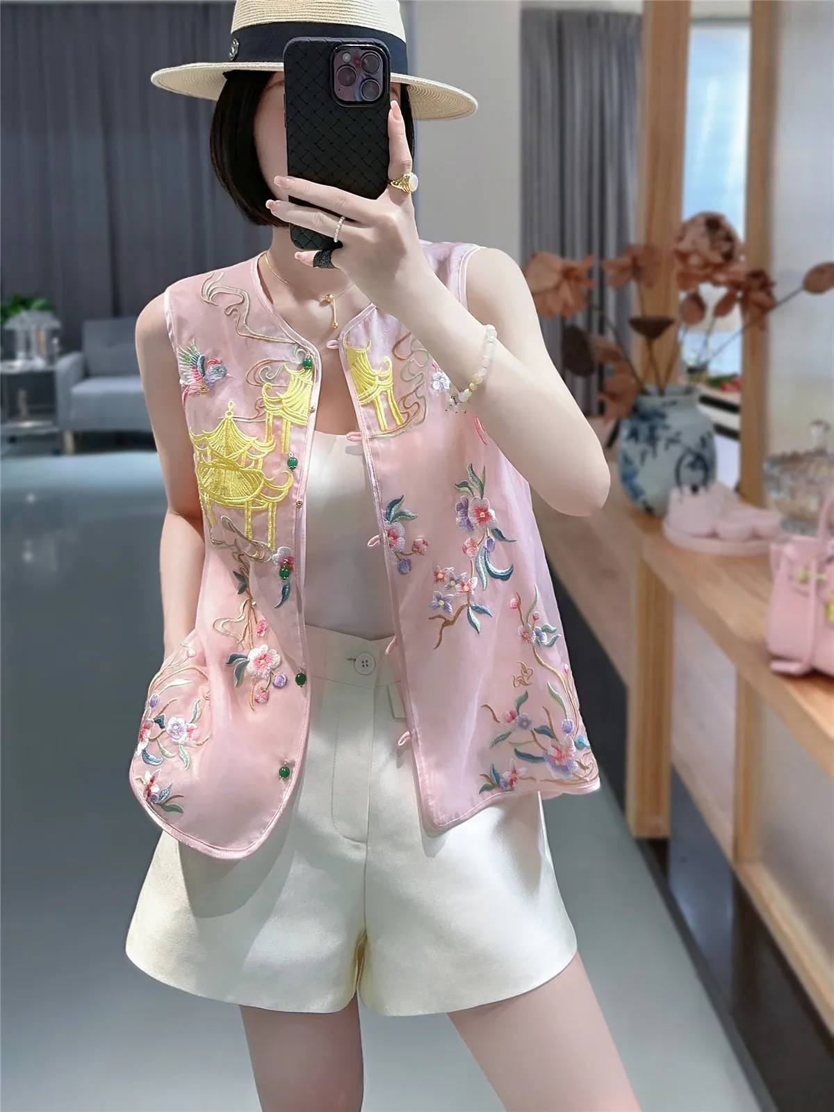 High-end Spring Summer Vest Top Chinese Style Retro Embroidery Floral Elegant Lady Silk Vest Female S-XXL