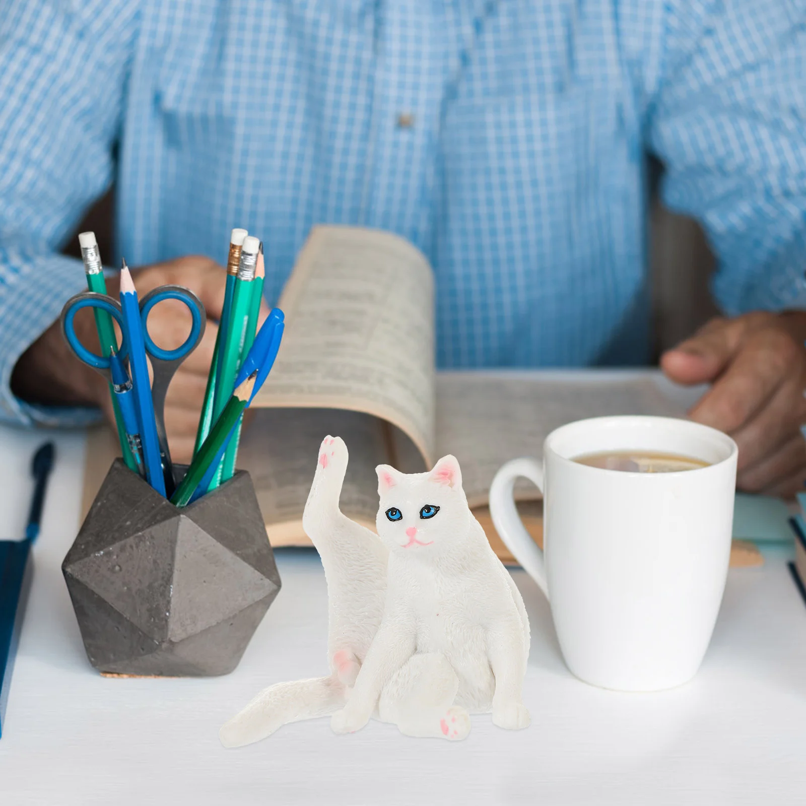 

Cat Figurines Mini Decor Figure Kitten Cupcake Cake Topper Kids Toy Kawaii Statue Ornaments Desk Cute Diy Terrarium Playset