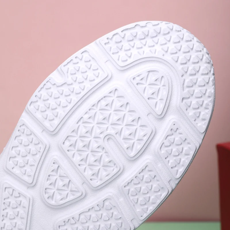 Lightweight Running Shoes Women Breathable Mesh Sports Shoes Anti-slip Female Jogging Fitness Sneakers Outdoor Walking Shoes