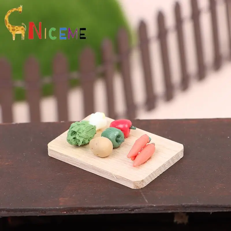 

1:12 Dollhouse Miniature Cutting Board Vegetable Carrots Potato Cabbage Chili Kitchen Model Decor Toy