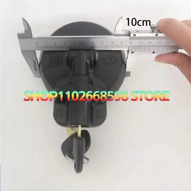 Фото Новая крышка дизельного топливного бака для Hitachi Zaxis Zax60 70 200 210 240 360 460-5G/A Fya 00010024   Аксессуары для экскаваторов №1