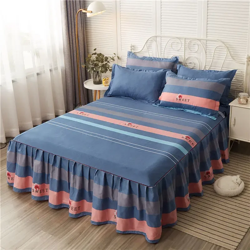 Комплект постельного белья из 3 предметов с юбкой