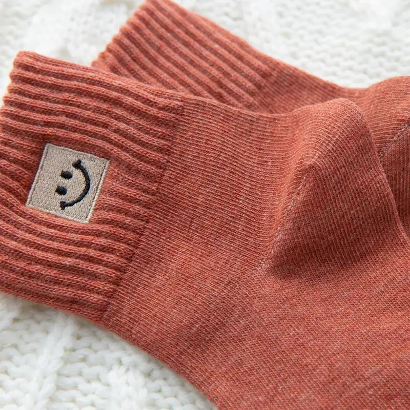 autumn winter keep warm women's socks centre medium soft cotton woollen sock cute fuzzy  fashion men and women general relaxatio