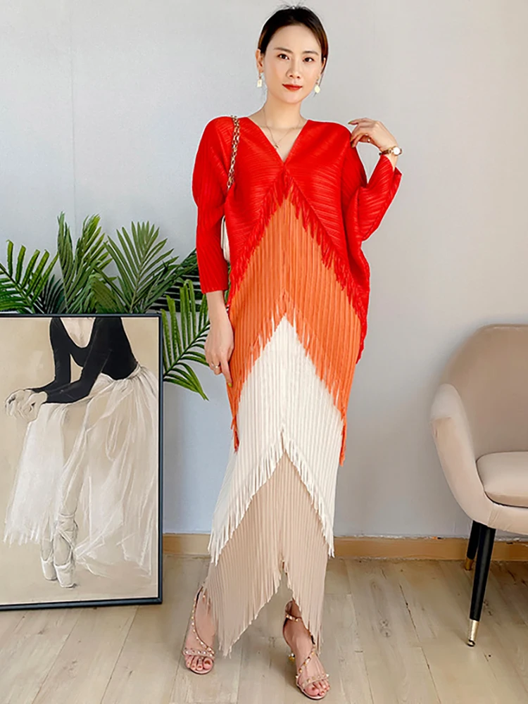 

Delocah High Quality Spring Women Fashion Designer Pleated Tassel Dress Sexy V-Neck Colorful Colorblock Print Loose Long Dresses