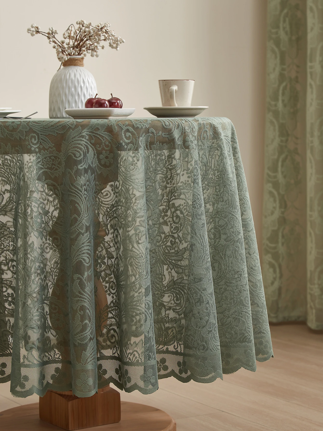 

Круглая белая скатерть из полиэстера 70 дюймов