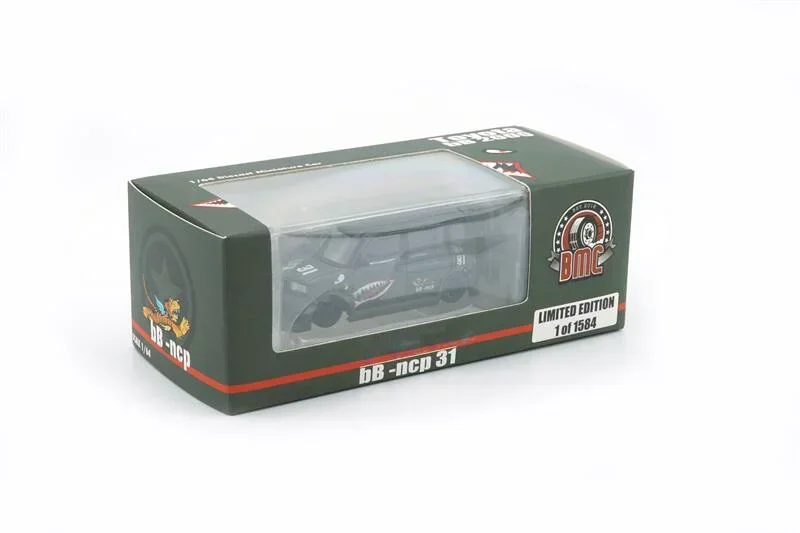 BM Creations 1:64 2000 bB — матовый зеленый + P40 Tiger Pattern RHD литая под давлением модель