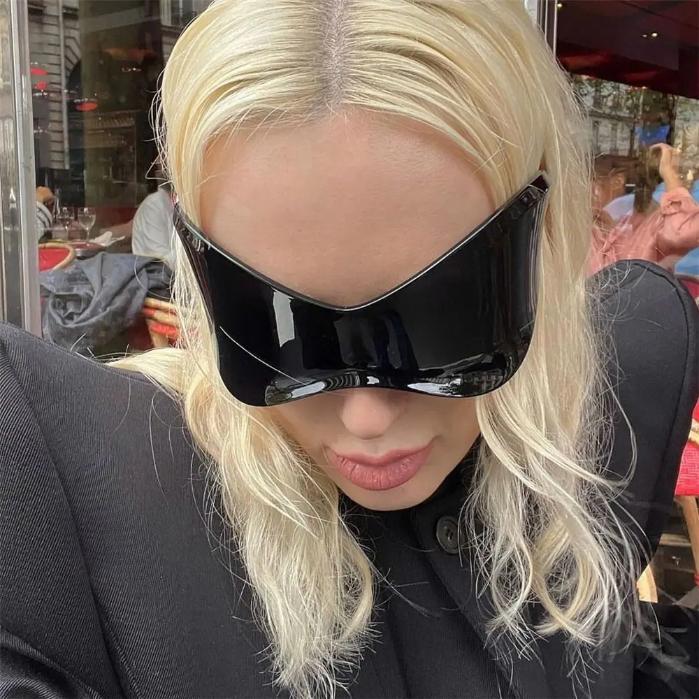 

Rimless Goggle Punk Oversized Y2K Sunglasses Wrap Around Shades for Men Women Futuristic Sunglasses