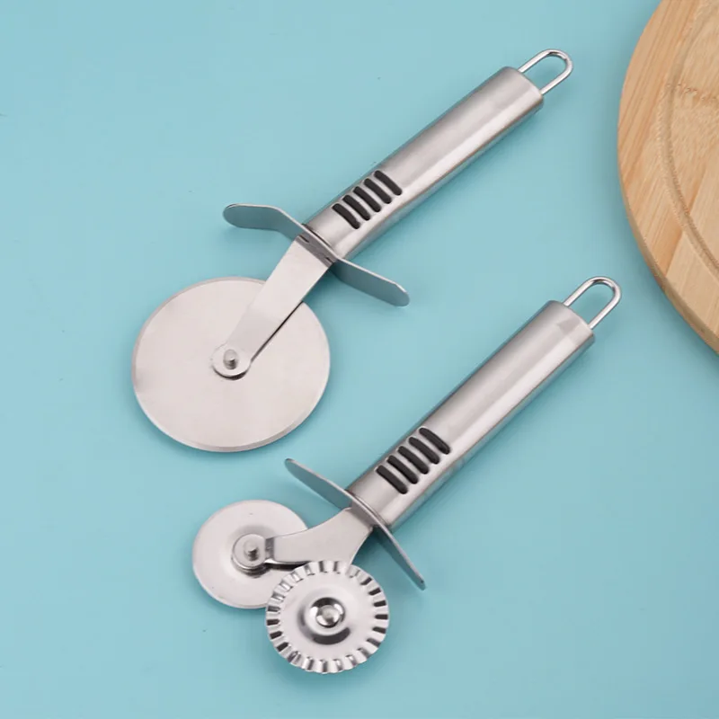

Stainless Steel Biscuit Maker Double Wheel Pizza Knife Lace Pizza Multi Wheel Knife Baking Stainless Steel Kitchen Gadgets