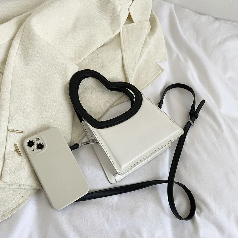 Internet Celebrity Unique Design Women's 2023 New Ins Style Contrast Color Single Shoulder Crossbody Niche Love Handbag