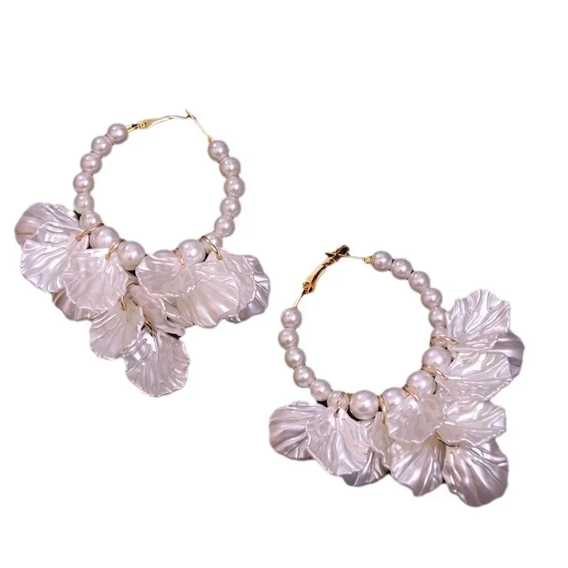 Винтажные акриловые серьги-кольца с белыми кисточками и кленовыми листьями для