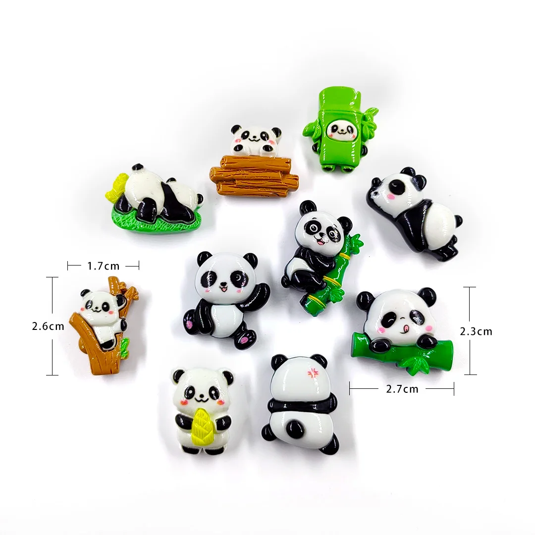 

Набор магнитов на холодильник с пандами