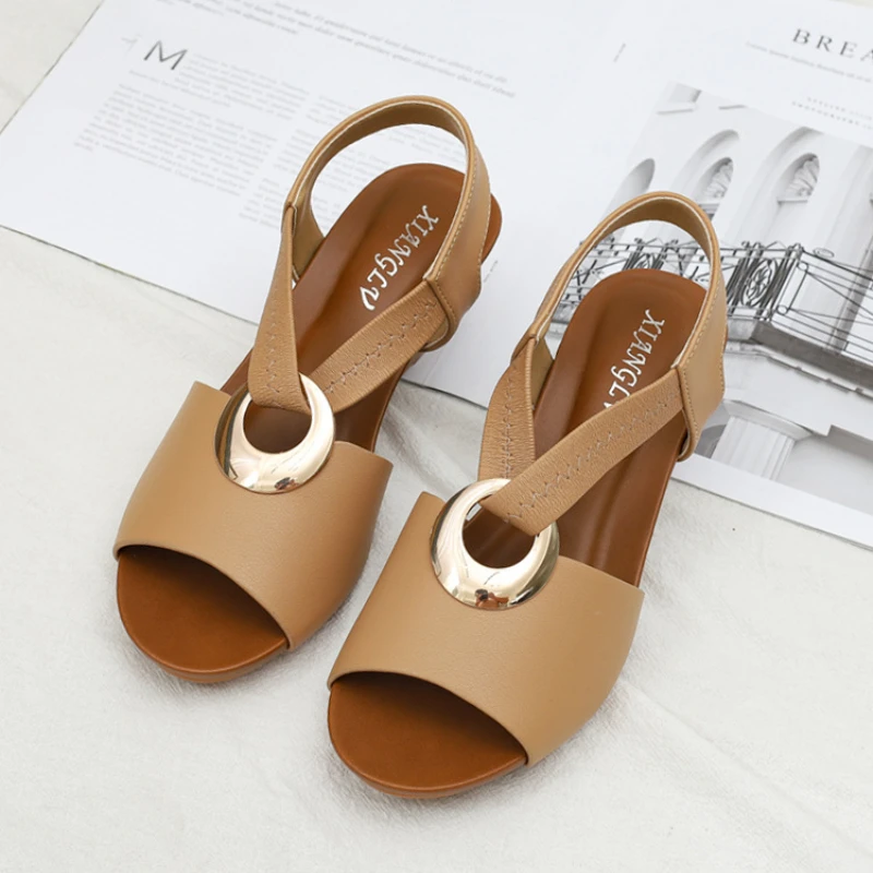 

Women's Shoes Summer European and American Comfortable Fashion Versatile Wedge Sandals Sandals Leisure Platform Sandals