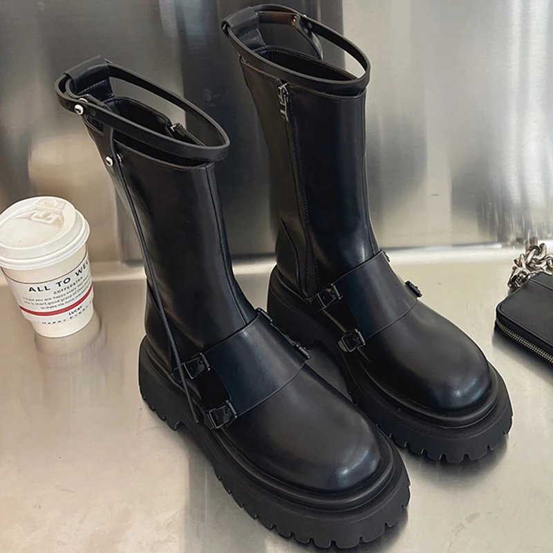 

Женские ботинки челси до середины икры, зимняя обувь, новинка 2022, модные повседневные мотоциклетные ботинки на платформе и молнии, спортивн...