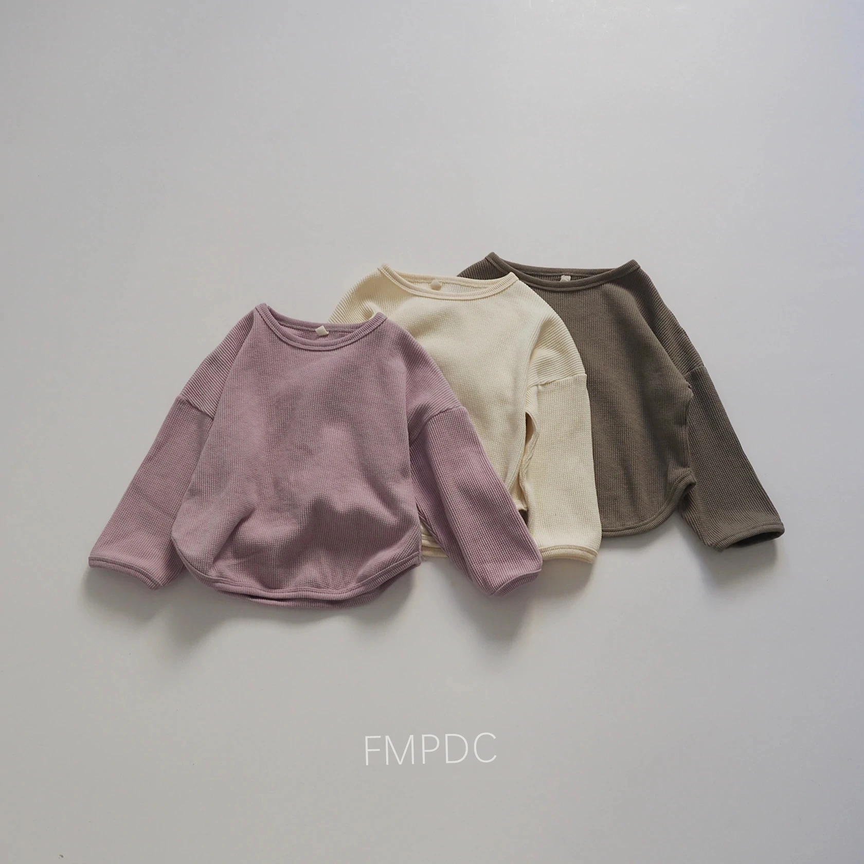 

Autumn Winter Children Long Sleeve T-shirts Korean Style Solid Color Waffle Cotton Unisex Baby Kids Pullovers Tops Casual Tees