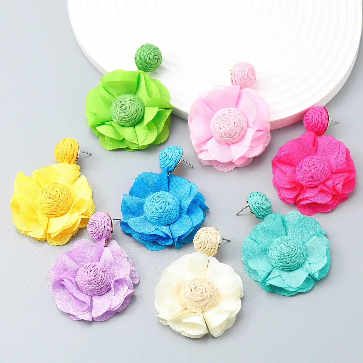 

New Summer Lafite Flower Earrings Minimalist Fashion Dangle Earrings Banquet Street Shooting Earring Women's Jewelry Accessories