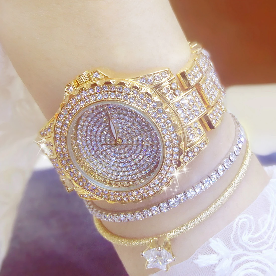 Women Watches Luxury High Quality Gold Full Diamond Ladies Watch Bracelet Quartz Wristwatches Crystal Rhinestone Female Clock