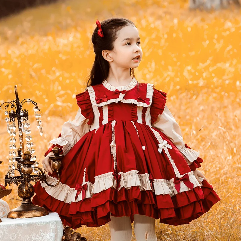 

Design of High-grade Lolita Princess Dress for Girls in Autumn and Winter