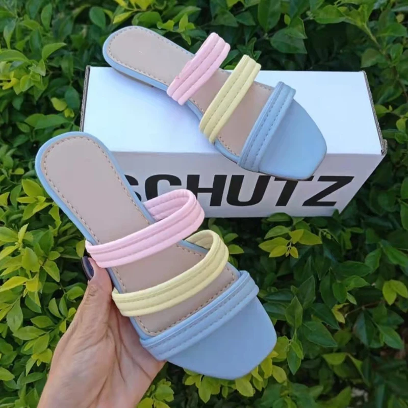 

2022 Fashion Casual New Summer Women's Slippers Square Toe Hollow Out Open Toe Flat Bottom Splicing Color Outdoor Beach Slippers
